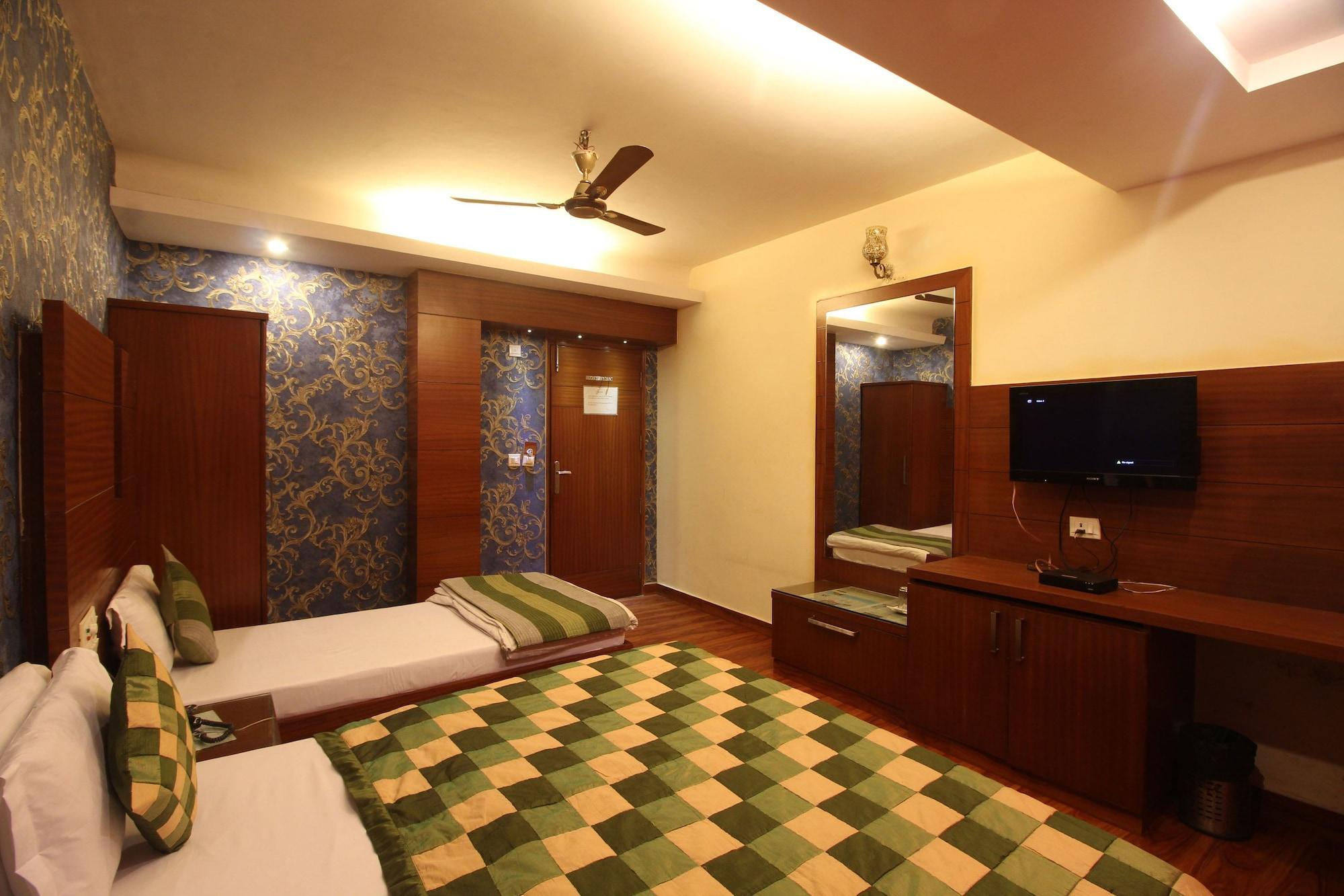 Hotel Vanson Villa - Near Connaught Place Neu-Delhi Exterior foto