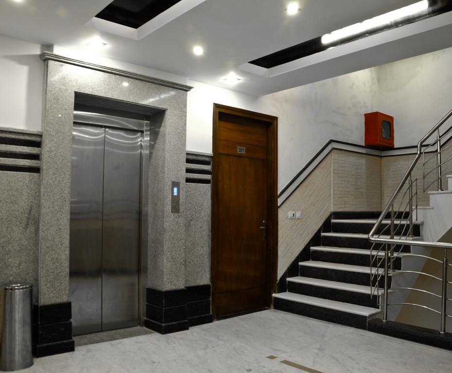 Hotel Vanson Villa - Near Connaught Place Neu-Delhi Exterior foto